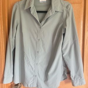 Columbia button down shirt